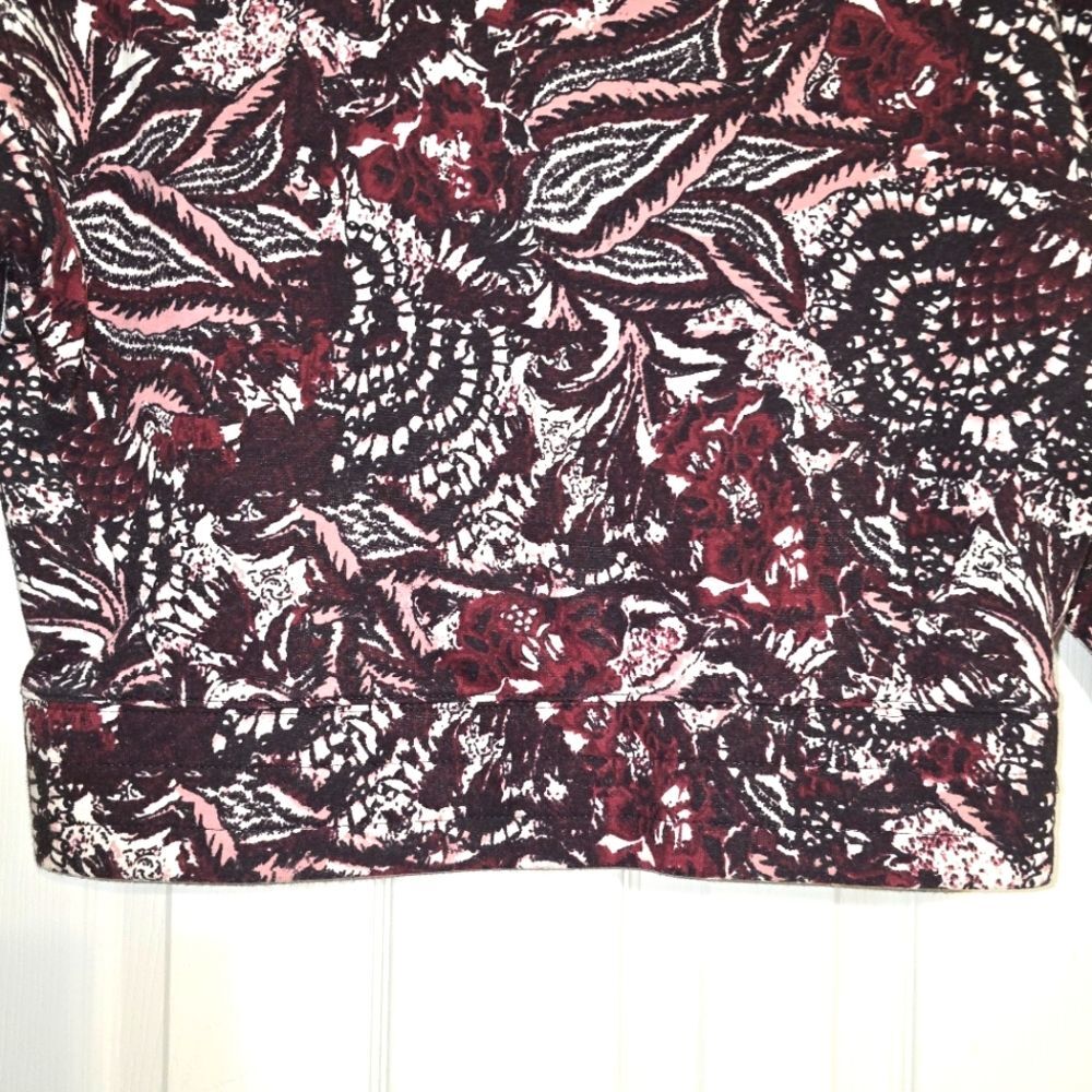 Joie Caleigh Floral Paisley Cropped Sweatshirt Burgundy Pink Thumbholes Size S - Picture 6 of 9